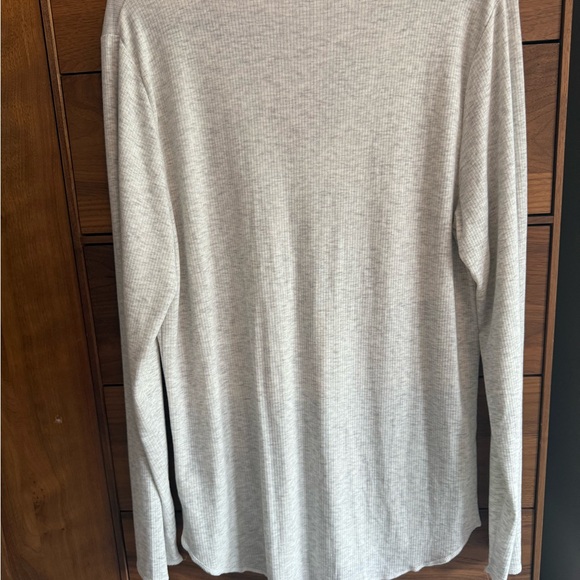 GAP Henley Ribbed Size XL - Picture 8 of 11